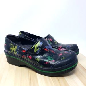 Dansko Vegan Black Frog Volley Shoes Clogs Comfort Colorful Nursing EU38 US7.5-8